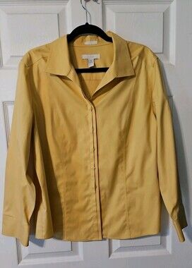 Chico's Size 3 Yellow Button up Blouse Non-Iron